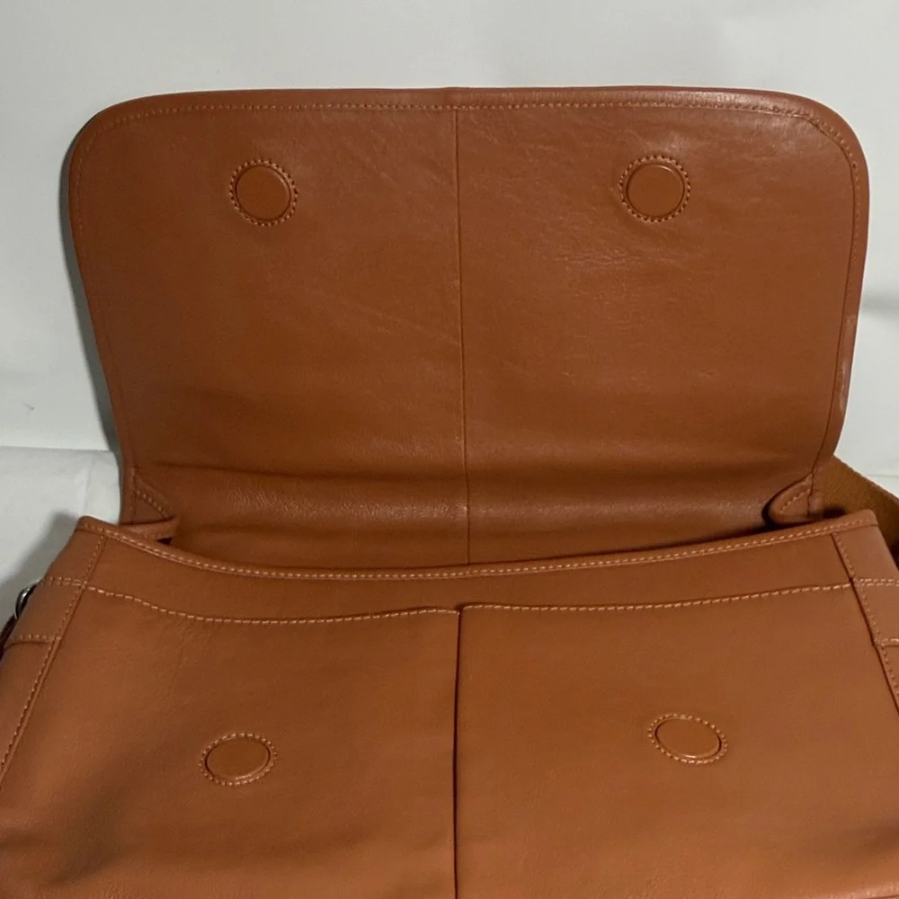 Osprey London Pebble Beach Concours d'Elegance Tan Leather Messenger Bag